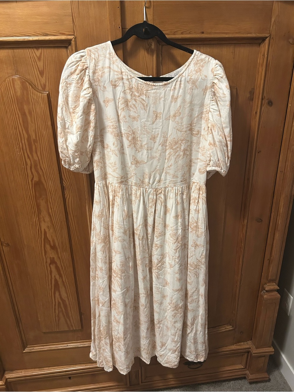 Ivy City Co Cream Dress with Light Peach Toile Floral Print